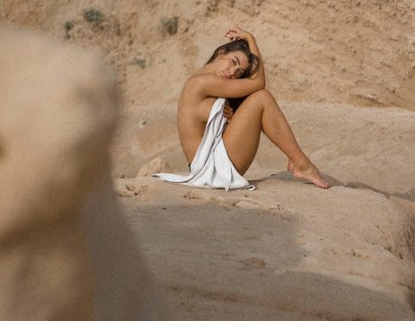 Alina Barmak model art photos