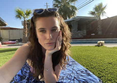 jennifercunnely model high quality image