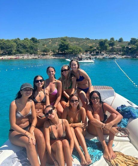 Constanza Cerundolo pornstar hot images