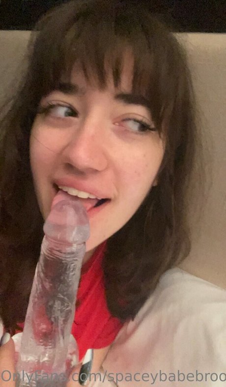 spaceybabebrooke pornographic star pics