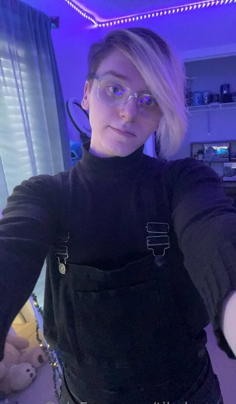 tikalovexo top model img