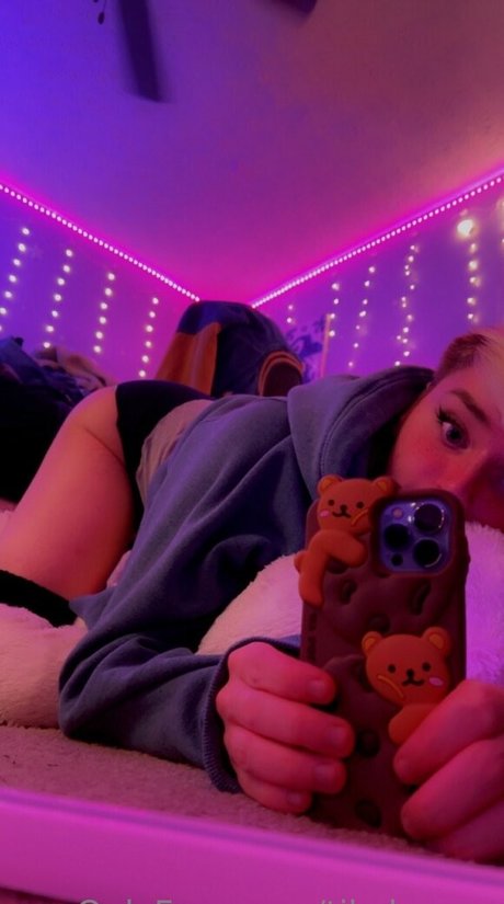 tikalovexo star hot photos