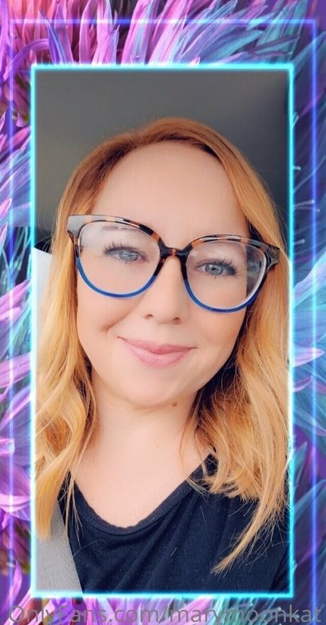 marymoonkat top pornstar photo