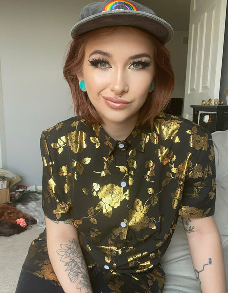 big tits curvy onlyfans top pictures