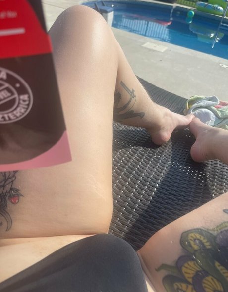 bellecurves exclusive pornstar img