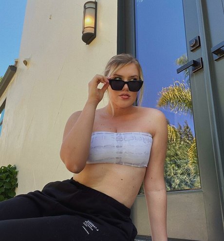 Morgan Adams xxx actress pictures