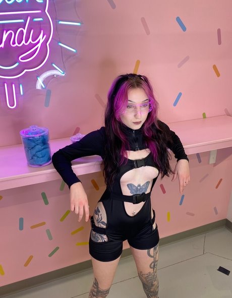 Morgan Adams hot pornstar pic