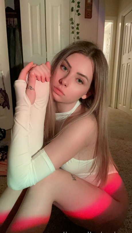 alignedbyjuniper pornstar adult pics