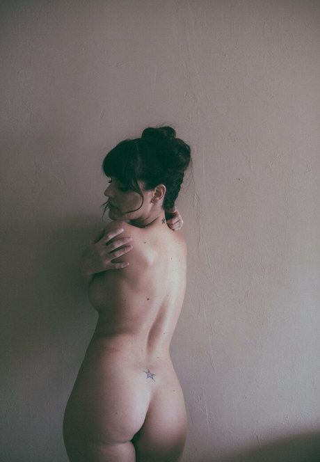 milf masturbation onlyfans art nude pictures