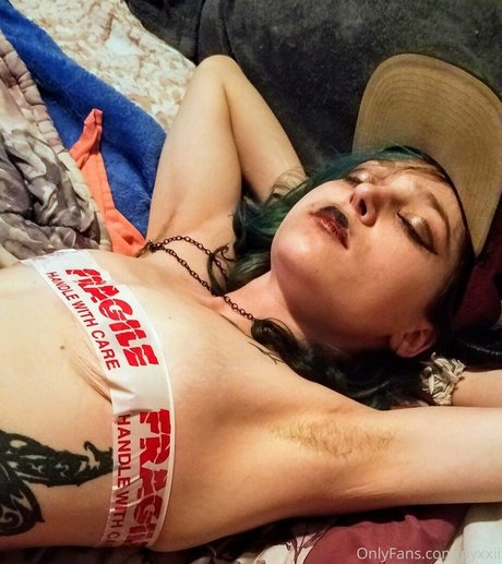 pyxxii pornstar art img