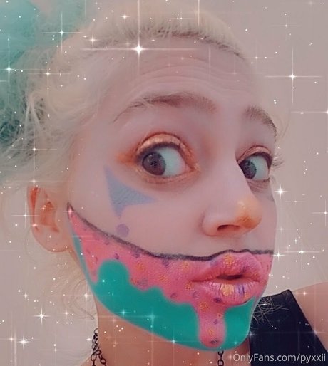 pyxxii free pornstar pic