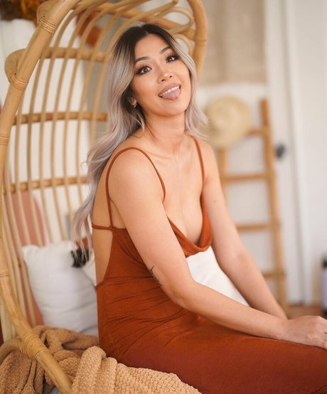 jenbaited adult actress pic