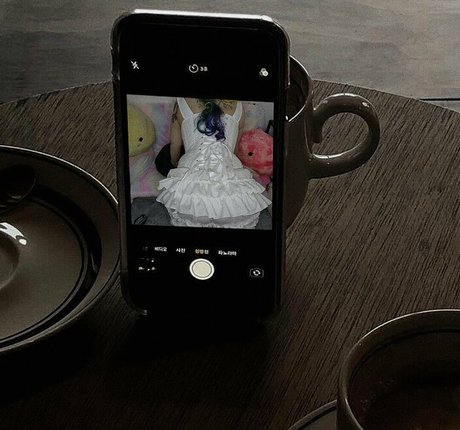 ls peek xxx model archive