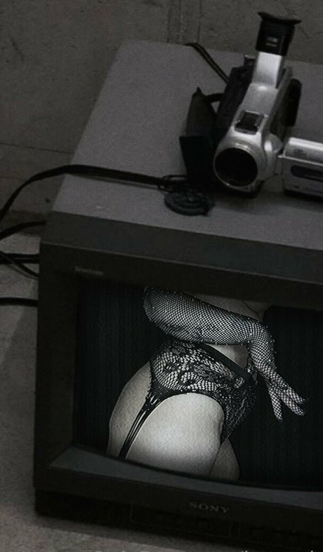 ls peek star exclusive pictures