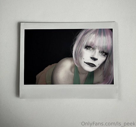 ls peek beautiful actress gallery