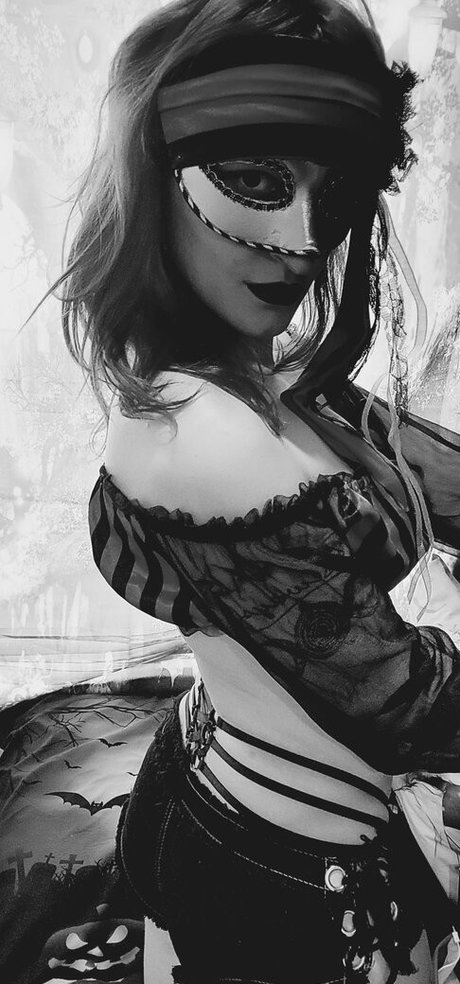 busty redhead onlyfans beautiful xxx img