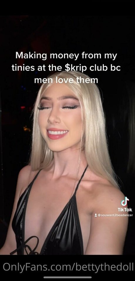 perfect shemale onlyfans erotic pics