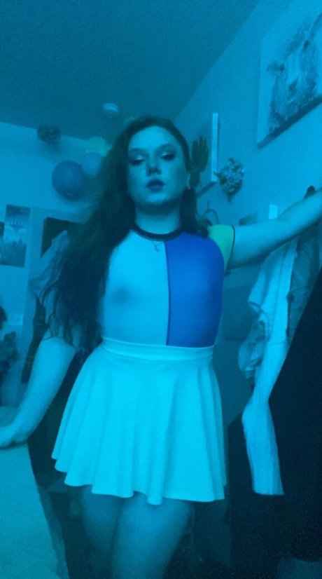 tragedyann hot star pictures