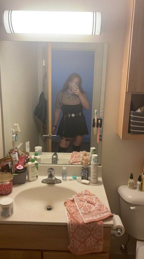 tragedyann pornstar high quality image