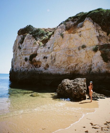 Giovanna Lancellotti model erotic picture