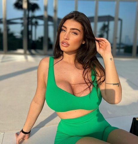 Rita Esposito hd pornstar gallery