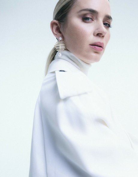 18 free onlyfans beautiful img