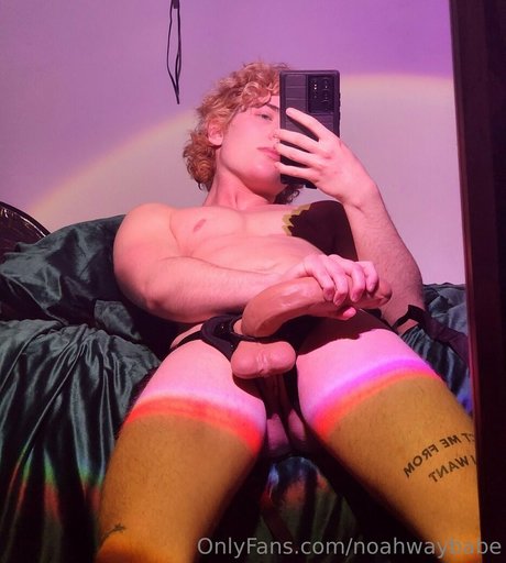 noahwaybabe model art pic