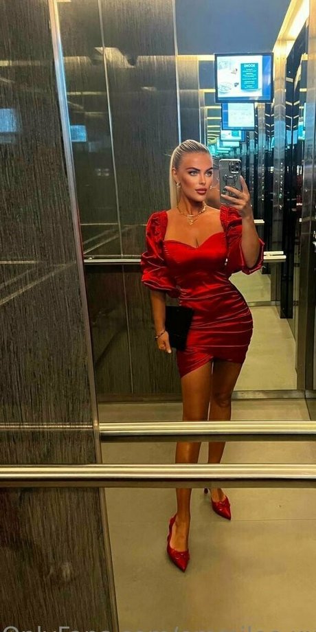 russian pussy onlyfans erotic pics