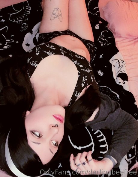 darlingbeefree erotic pornstar picture