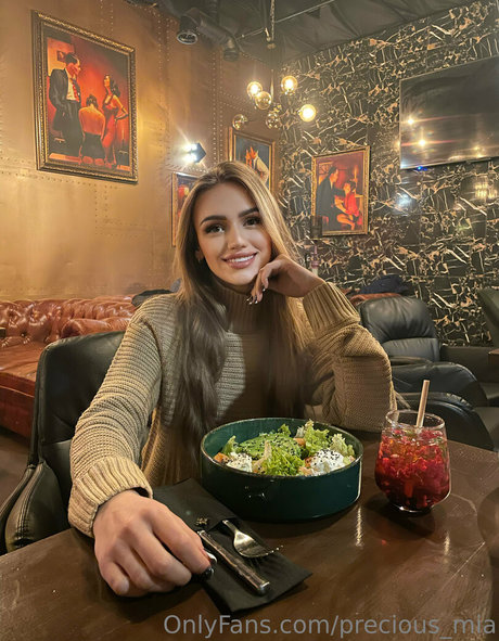 precious mia exclusive actress images