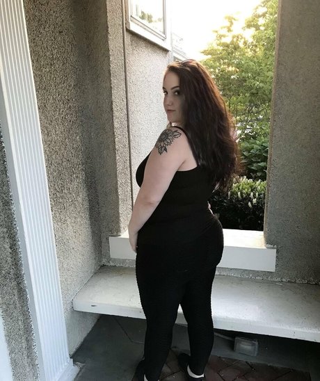 giafiore pornstar erotic picture