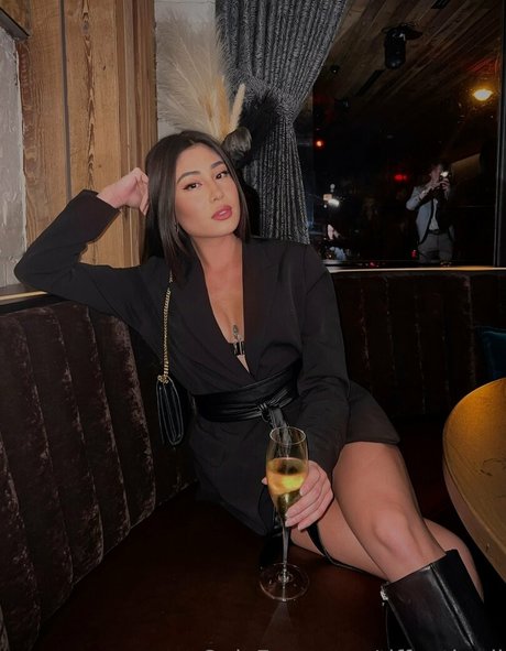 player2tiff sexy star pic