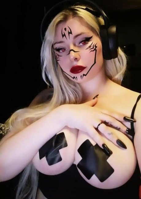 Alyatrosk xxx pornstar image