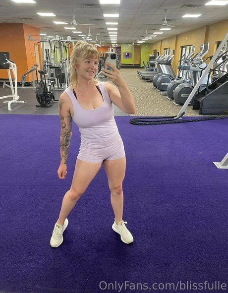 natural pawg onlyfans art naked picture