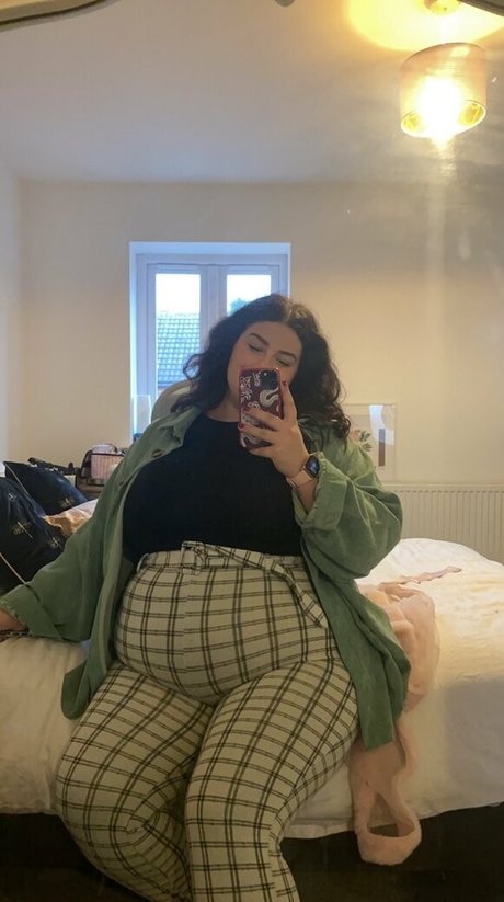 alissbonyt high quality model img