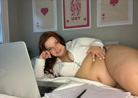 softshortnsweet free model picture