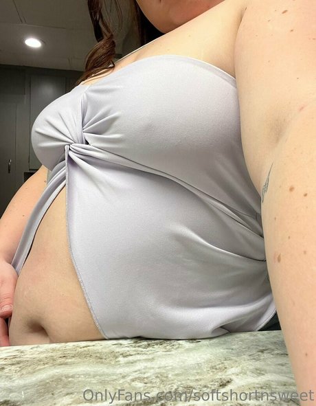 lesbian kissing onlyfans sexy naked image