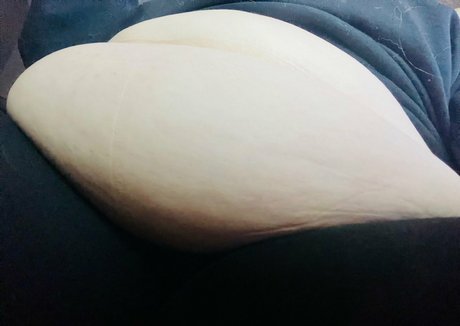 lesbian feet onlyfans adult photo