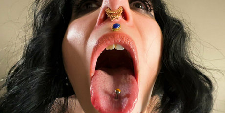 mommyglutton model best image