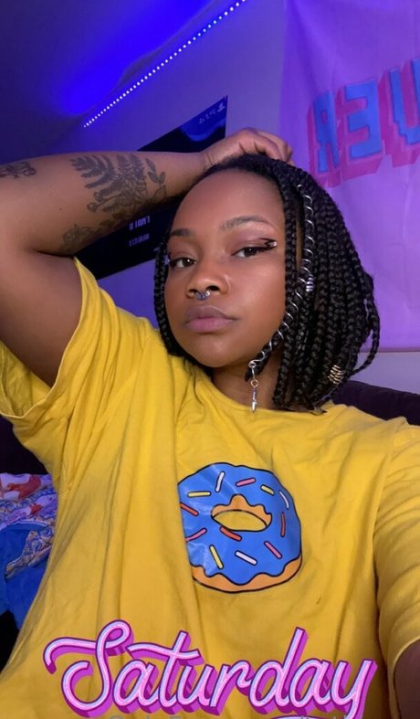 tati jpeg top model photos