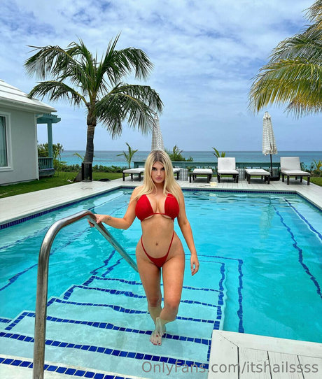 hayleyx3 star hd photo