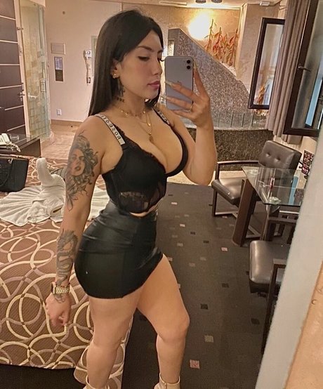 xim queenss exclusive star gallery