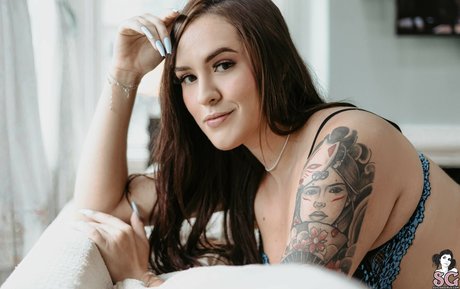 Bulletproofcah hot actress pic