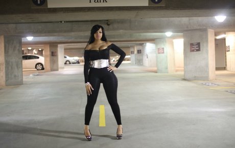 Pink Passion nice pornstar img