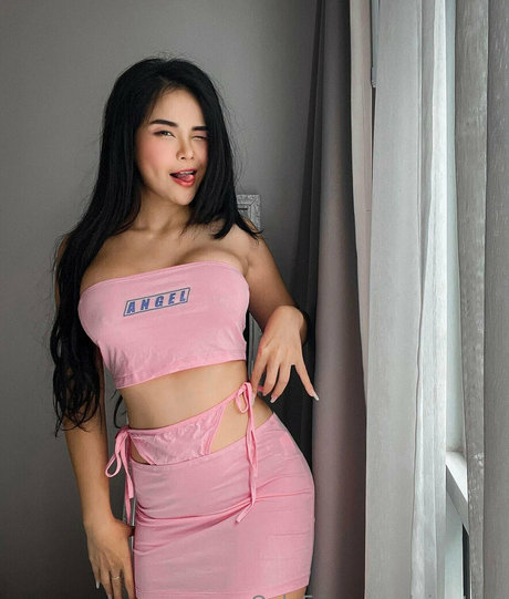 pingthai hot actress gallery