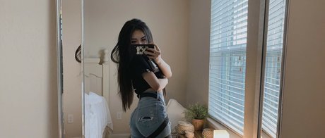 basedlilv sex star picture