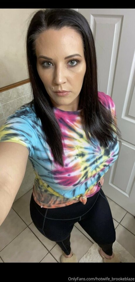 lingerie babe onlyfans beautiful naked image