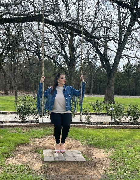 hotwife brookeblaze model hot pictures