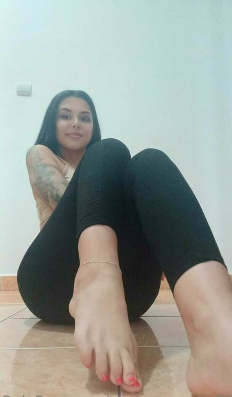 sonia monella20 Profile pic