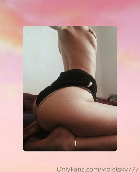 violetsky777 erotic actress picture